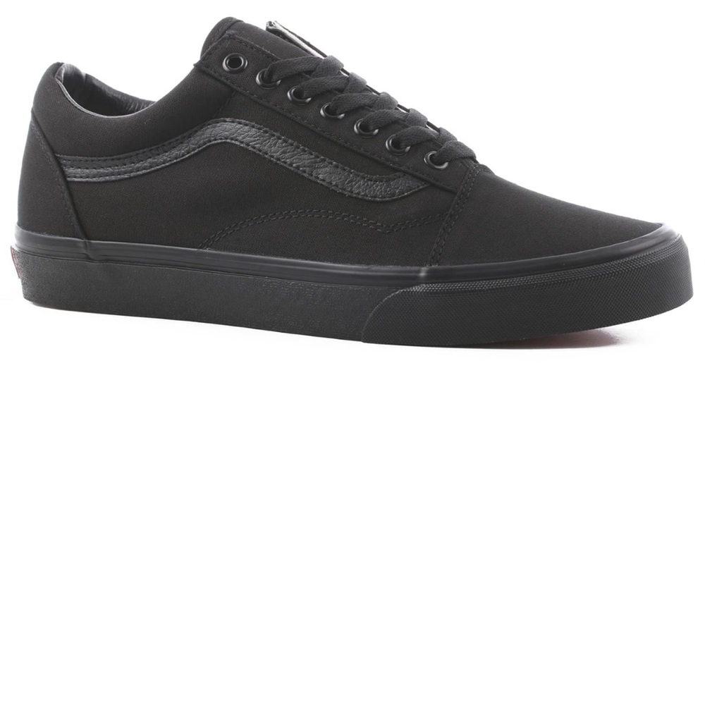 Black canvas vans